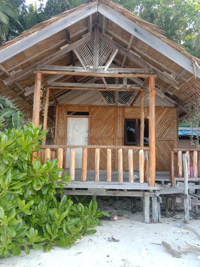 Amfriwen Homestay Yennanas Besir Εξωτερικό φωτογραφία