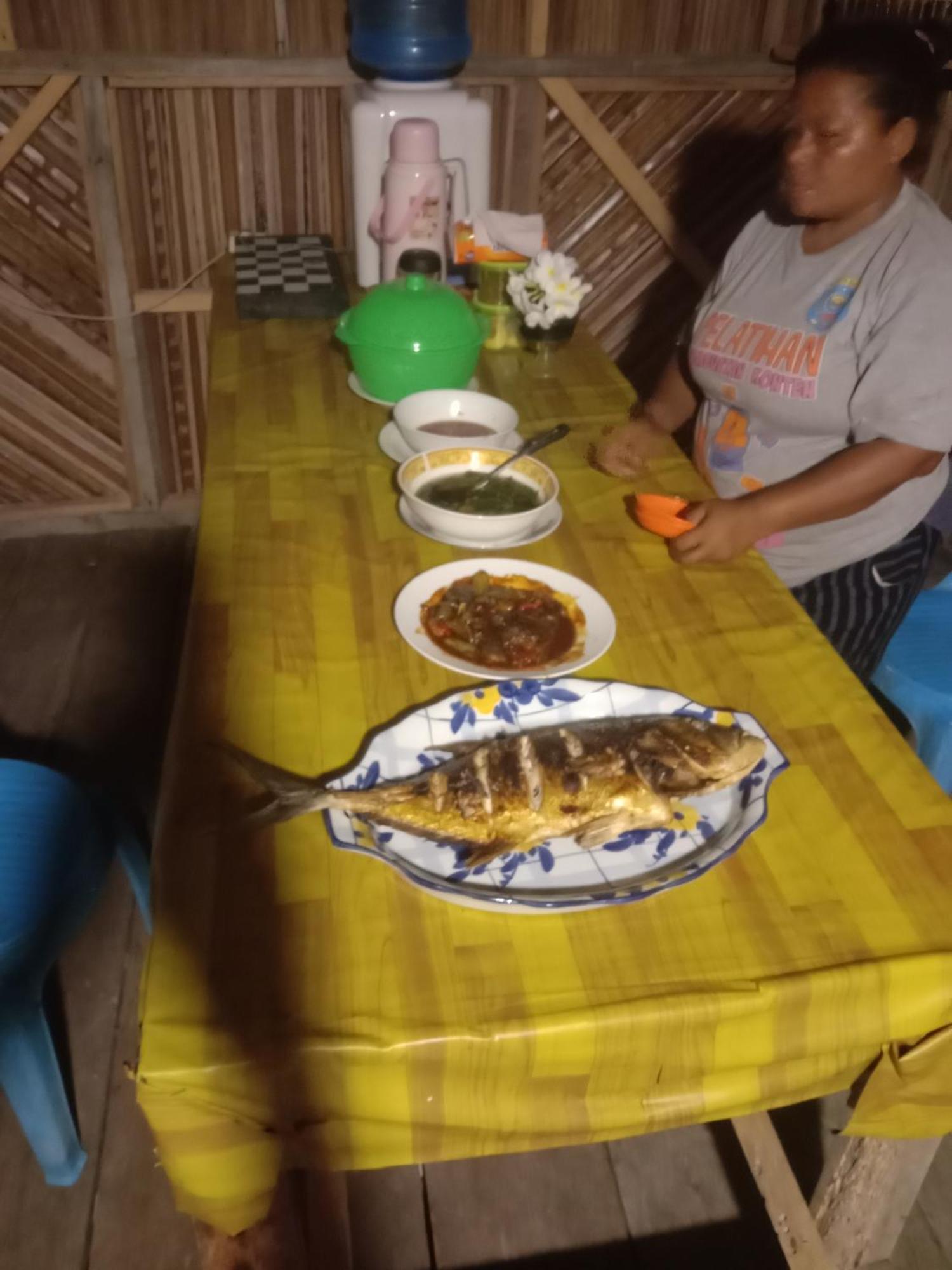 Amfriwen Homestay Yennanas Besir Εξωτερικό φωτογραφία